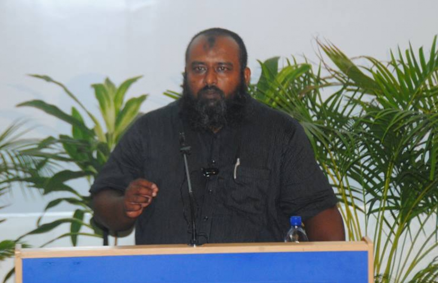 ޑރ. މުހަންމަދު އިޔާޒު