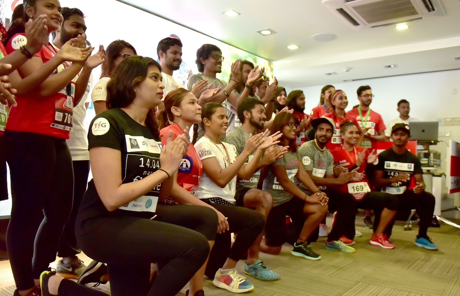 ޓީއެފްޖީގެ އިންސްޓްރަކްޓަރުން. --ފޮޓޯ: ހުސެއިން ވަހީދު/ މިހާރު