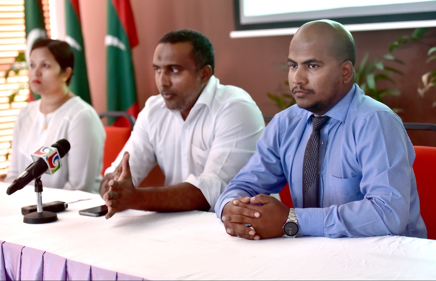 ތިމާވެއްޓާ ބެހޭ މިނިސްޓްރީގައި ވެމްކޯ އިން މިއަދު ބޭއްވި ނިއުސް ކޮންފަރެންސް ކުރިއަށް ގެންދަނީ.---ފޮޓޯ: ހުސެއިން ވަހީދު/މިހާރު