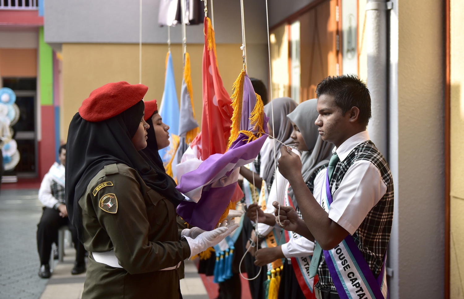 ފެބްރުއަރީ 21، 2017- އަހްމަދިއްޔާ އިންޓަނޭޝަނަލް ސްކޫލުގެ 35 ވަނަ އަހަރީ ދުވަސް ފާހަގަ ކުރުމަަށް އެ ސުކޫލްގައި ބޭއްވި ހާއްސަ އެސެމްބްލީގެ ތެރެއިން.---ފޮޓޯ: ހުސެއިން ވަހީދު/މިހާރު