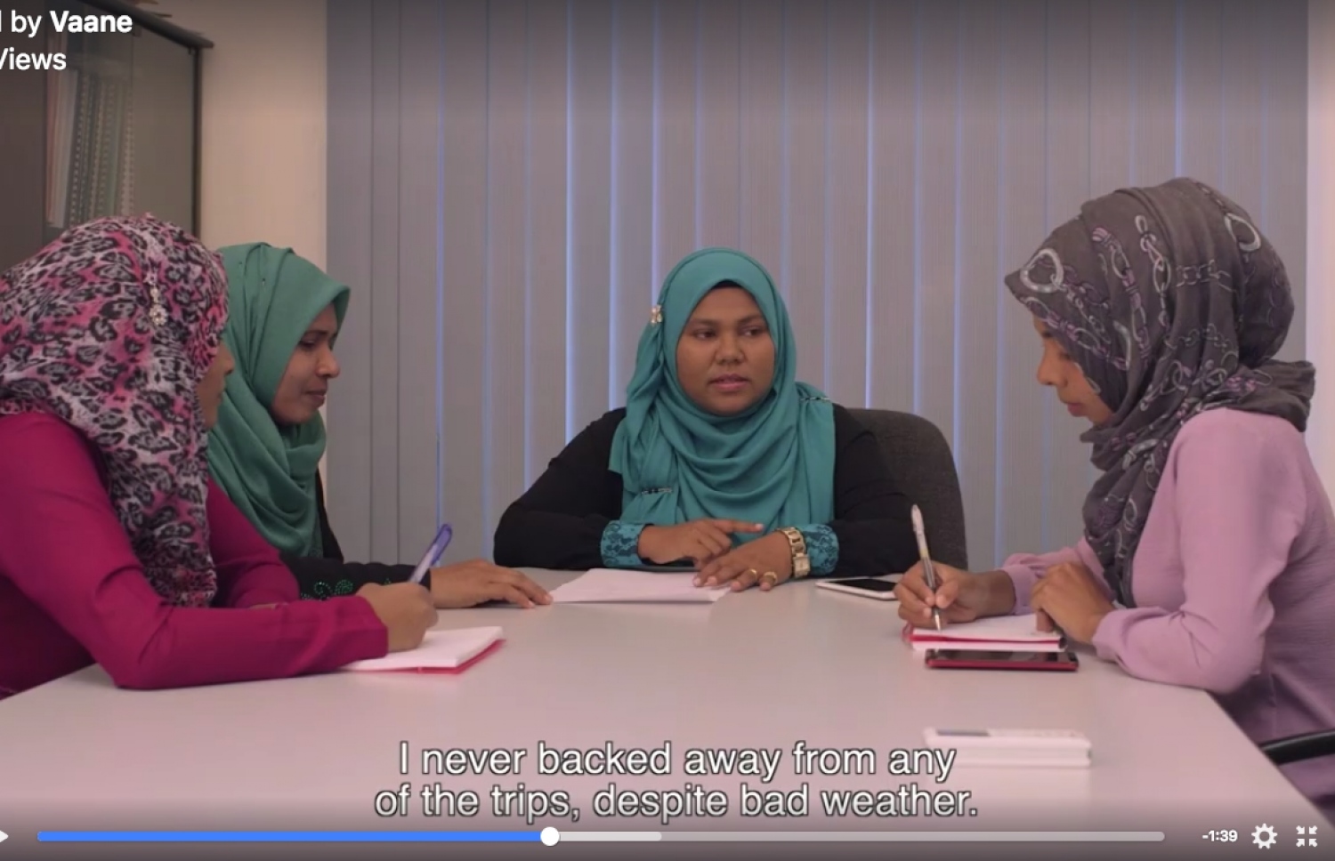 ނަޒްލާ ބައްދަލުވުމެއްގައި