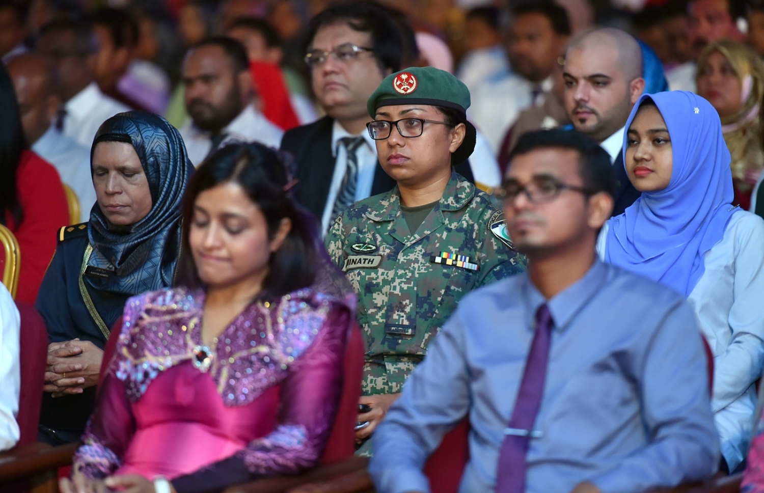 މާލެ: މާޗް 8، 2017: ބައިނަލްއަގުވާމީ އަންހެނުންގެ ދުވަސް ފާހަގަކުރަން ދަރުބާރުގޭގައި ބޭއްވި ޖަލްސާގެ ތެރެއިން.-- ފޮޓޯ: ރައީސް އޮފީސް