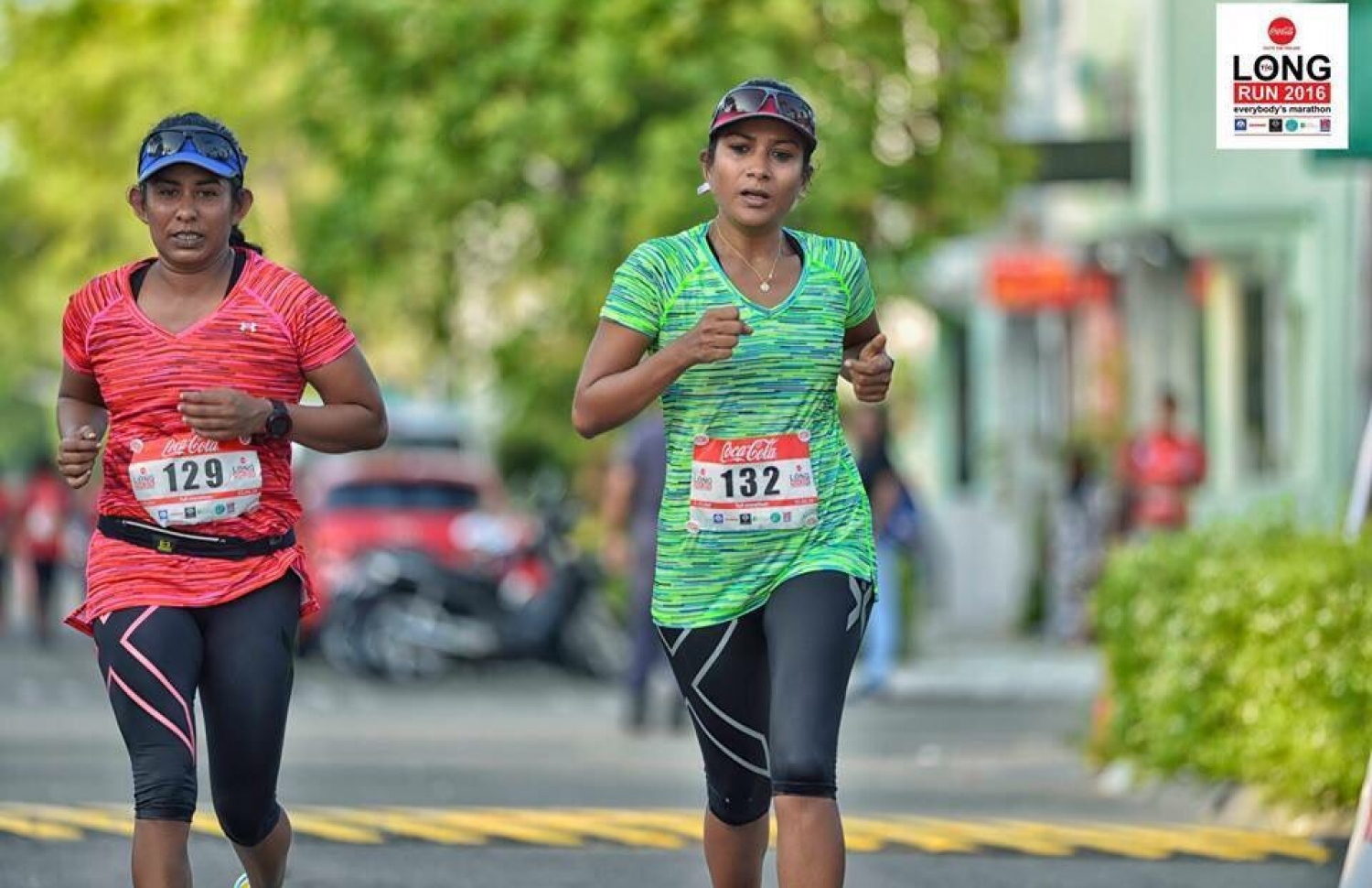 ޓީއެފްޖީ ރޭހުގައި ދެ ބައިވެރިޔަކު ދުވަނީ. --ފޮޓޯ: ޓީއެފްޖީ