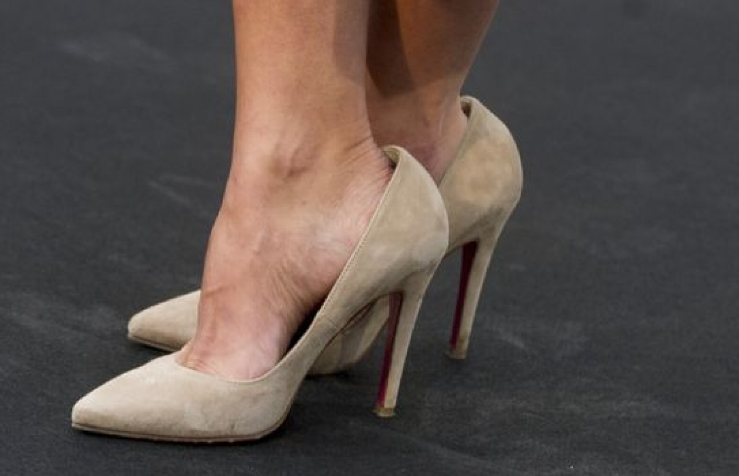 ހައި ހީލްސް: ސިއްހަތަށް ގެއްލުން ހުރި އެއްޗެއް