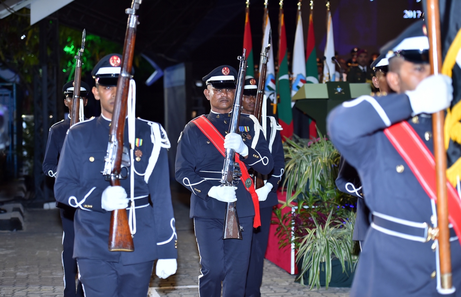 ސިފައިންގެ އެންމެ މަތީ ވެރިޔާގެ ވާދައިގެ ތަށްޓަށް ބޭއްވި 12 ވަނަ ހެވިކަމުގެ މުބާރާތް ނިންމުމަށް މިރޭ ބޭއްވި ރަސްމިއްޔާތުގެ ތެރެއިން.---ފޮޓޯ: ރައީސް އޮފީސް