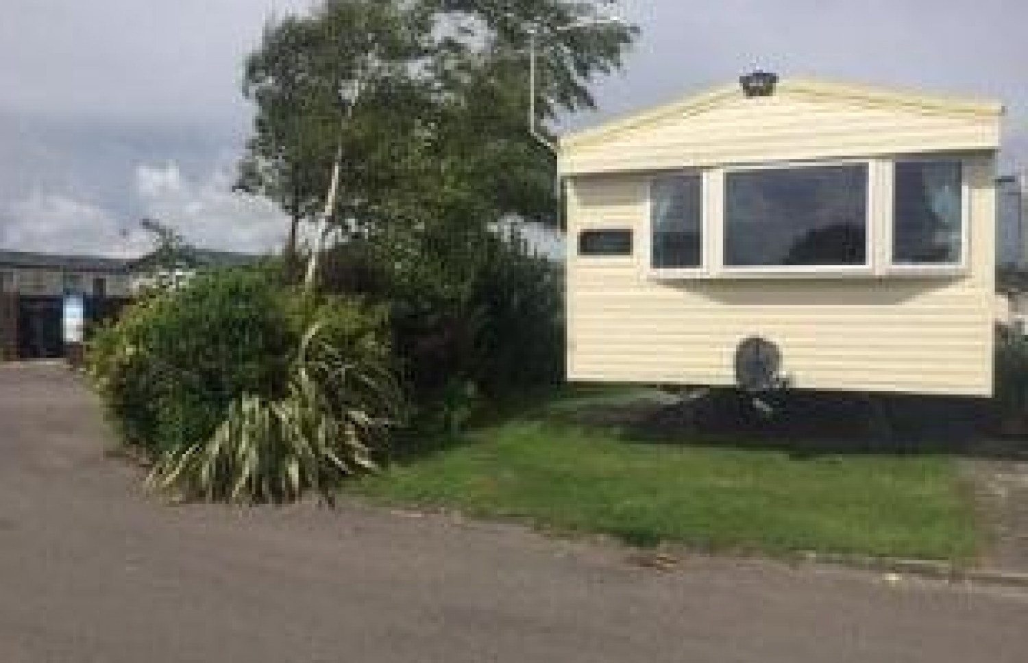 ޕެއިގާ ގެ އާއިލާ ޗުއްޓީ ހޭދަކުރަމުންދިޔަ ކެރަވަން