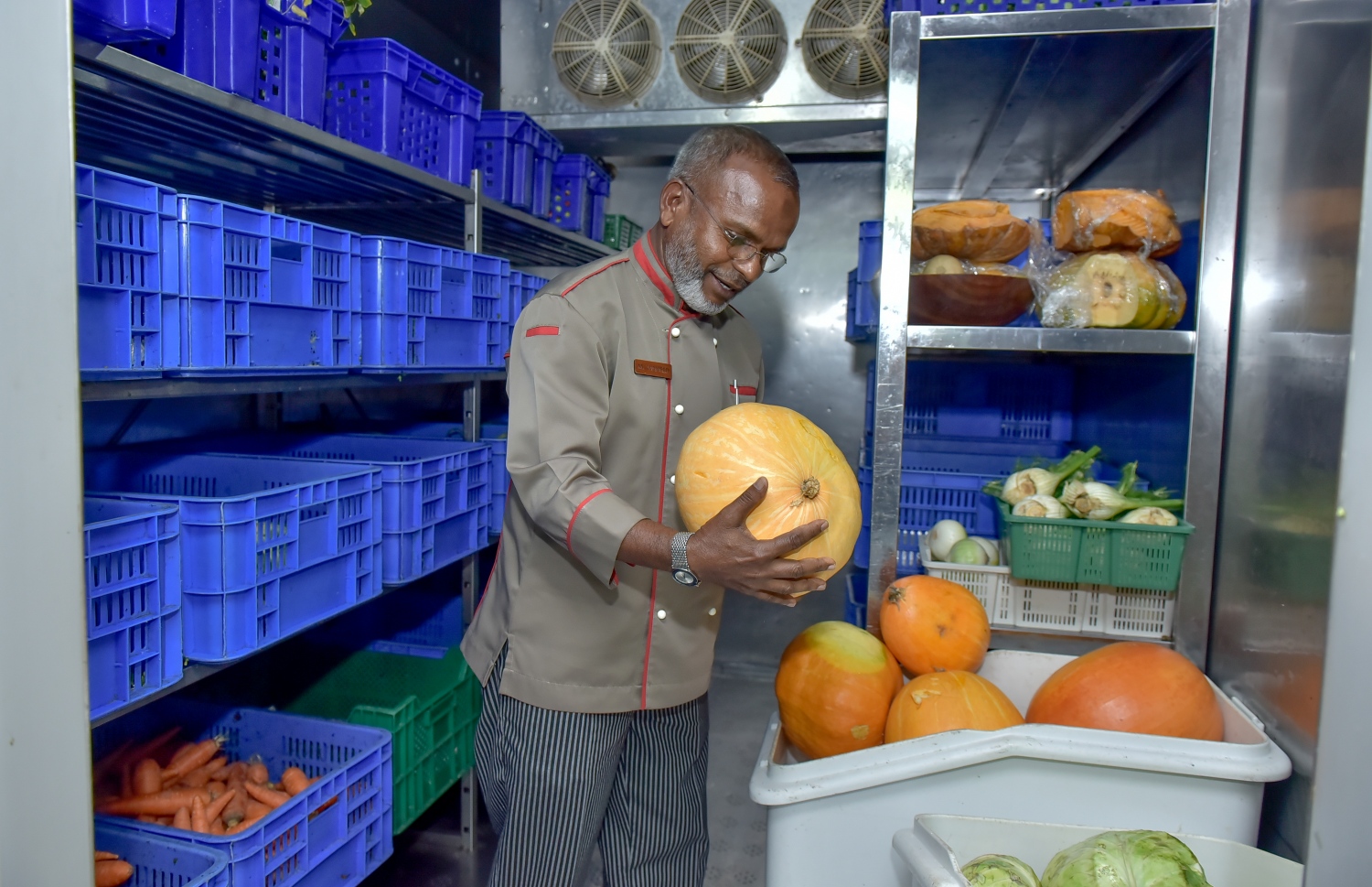 ސަން އައިލެންޑްގެ ބަދިގޭގައި ހުރި ބަރަބޯތަކެއް ޑީޑީ ދައްކާލަނީ -- ފޮޓޯ: ނިޝާން އަލީ/ މިހާރު