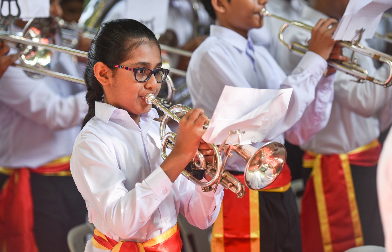 މާލެ: އޭޕްރީލް 20، 2017- މަޖީދިއްޔާ ސްކޫލަށް 90 އަހަރު ފުރުން ފާހަގަކުރުމުގެ ގޮތުން އެ ސުކޫލުގައި ބޭއްވި ޚާއްސަ އެސެމްބްލީގެ ތެރެއިން.---މިހާރު ފޮޓޯ: ހުސެއިން ވަހީދު