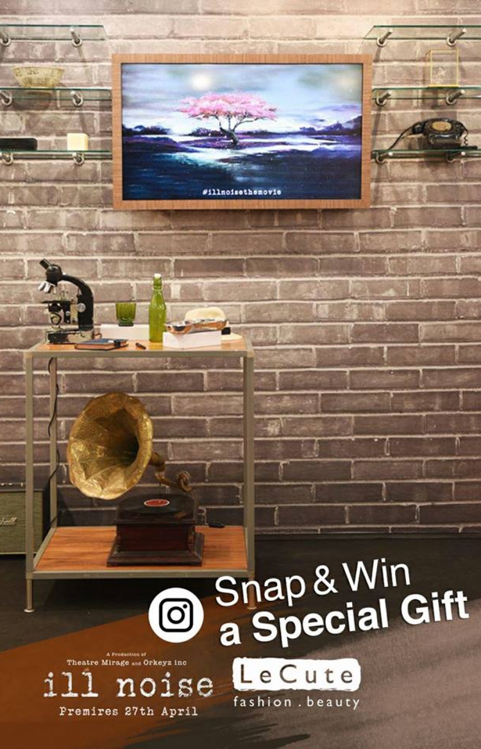 "އިލް ނޮއިސް" ގެ ލެކިއުޓް ސެޓްގައި ފޮޓޯއެއް ނަގައިގެން ދެ ޓިކެޓް ހޯދޭނެ.