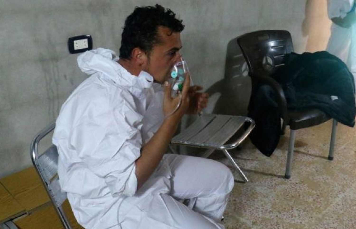 ސީރިއާގައި ބޭނުންކޮށްފައި ވަނީ ސަރިން ގޭސް ކަމަށްވޭ. --ފޮޓޯ:ރޮއިޓާސް