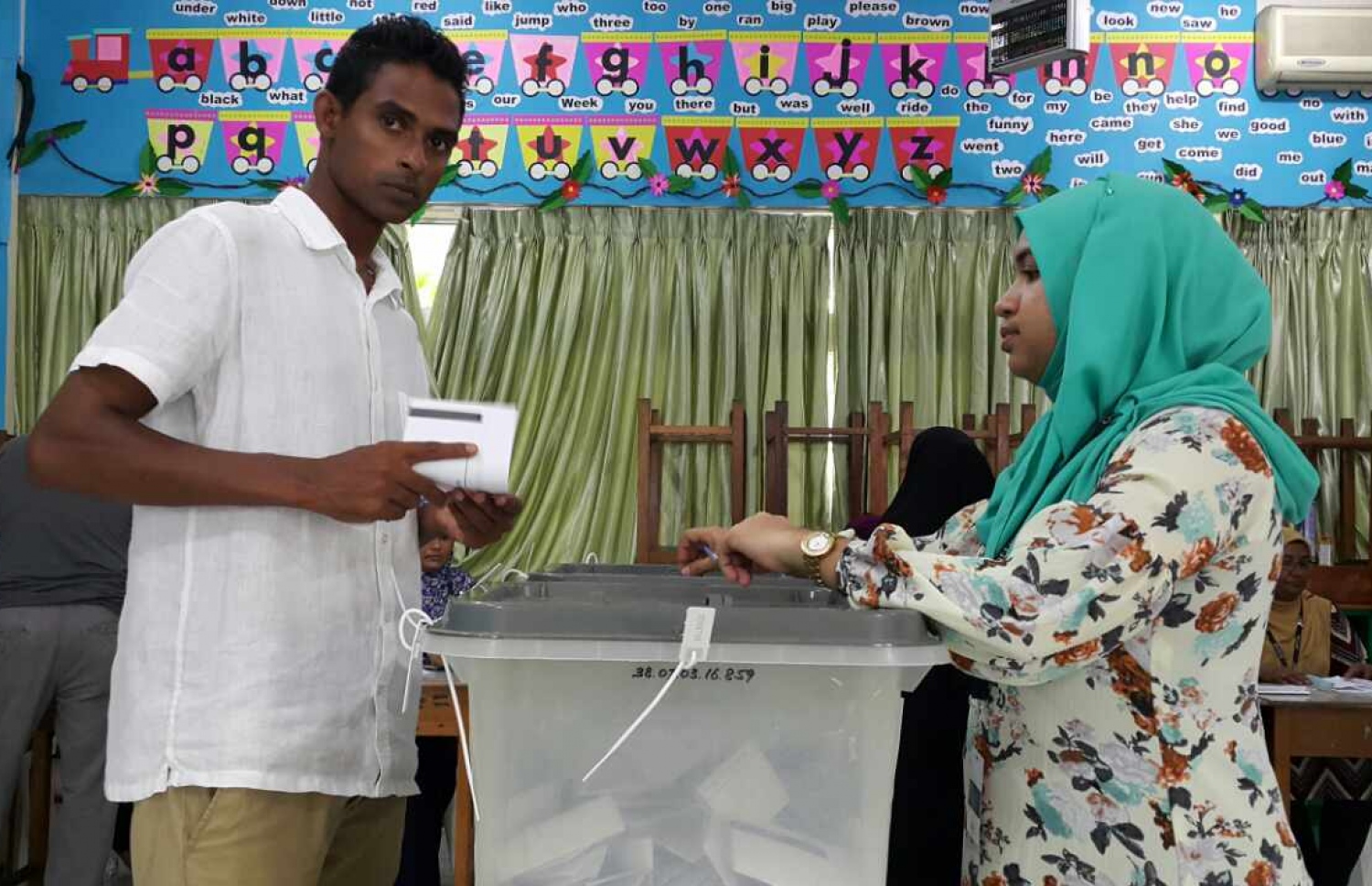 ކައުންސިލް އިންތިހާބުގައި މާލޭގައި މީހަކު މިއަދު ވޯޓު ލަނީ -- ފޮޓޯ: އަހުމަދު އަބްދުﷲ ސައީދު/ މިހާރު