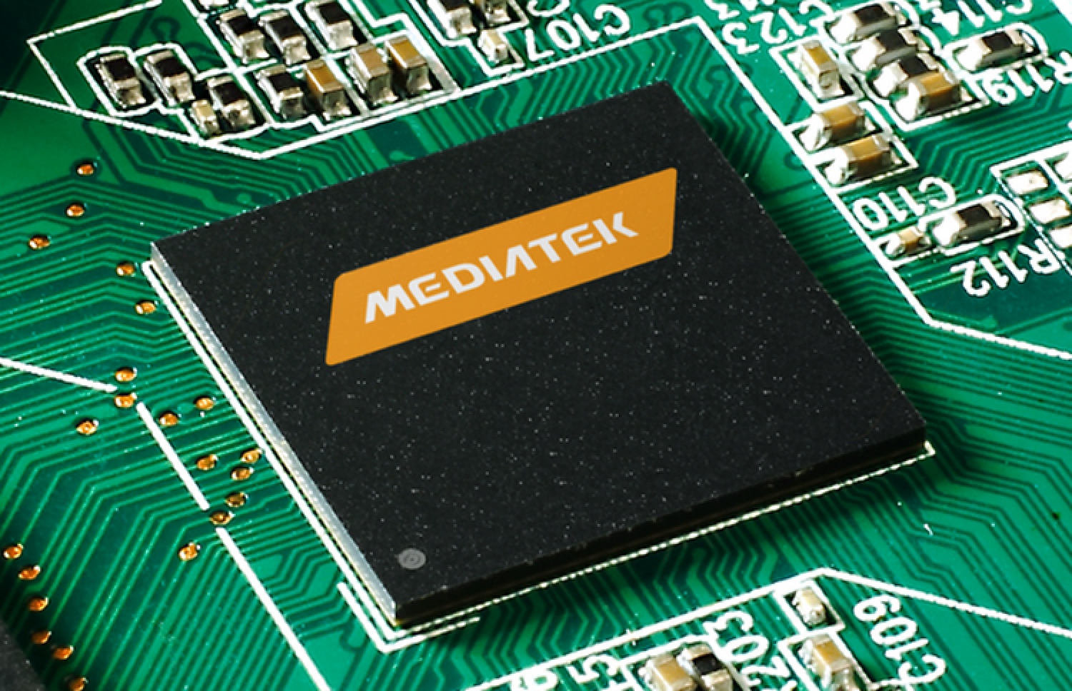 ސިލިކަން ކޮމްޕޯނެންޓްތައް ވާދަވެރި މާކެޓްގައި އަގު ހެޔޮވުމަކީ ސްމާޓްފޯން އަގު ހެޔޮވުމަށް އޮތް އެންމެ ބޮޑު ސަބަބު