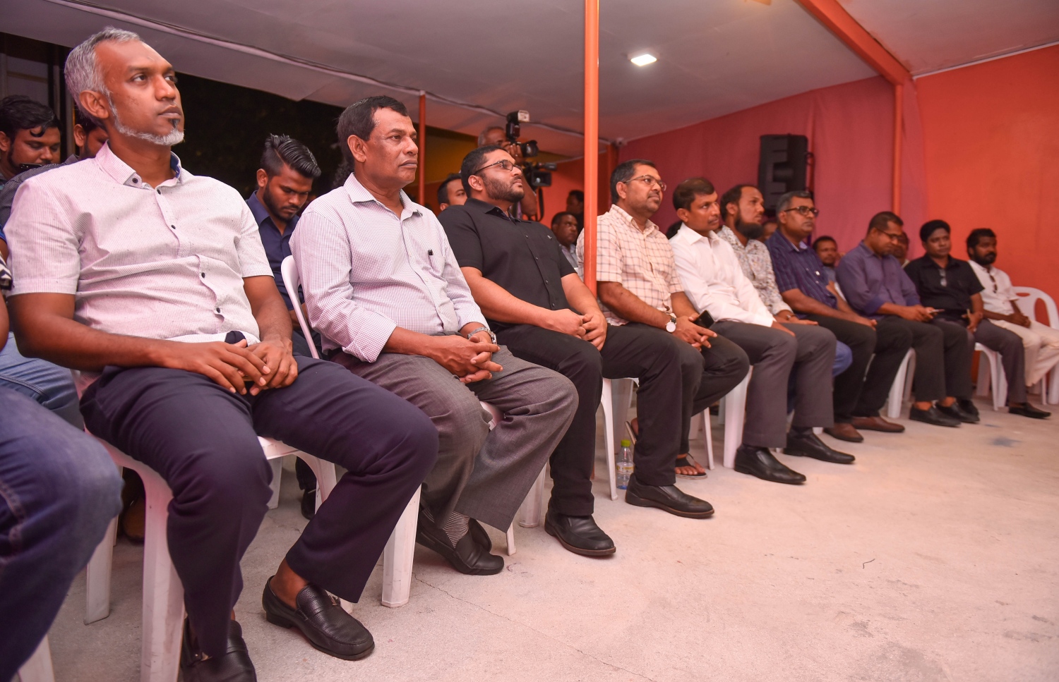 މާލެ، މޭ 14، 2017- ޕީޕީއެމް ކޯލިޝަނުން އެމްޑީއޭގެ ޖަގަހައިގައި ބޭއްވި ޖަލްސާގެ ތެރެއިން.---މިހާރު ފޮޓޯ: ހުސެއިން ވަހީދު