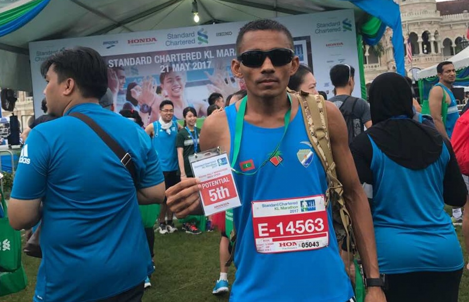 މެރެތަން ދުވުންތެރިއާ ޝިފާޒް.