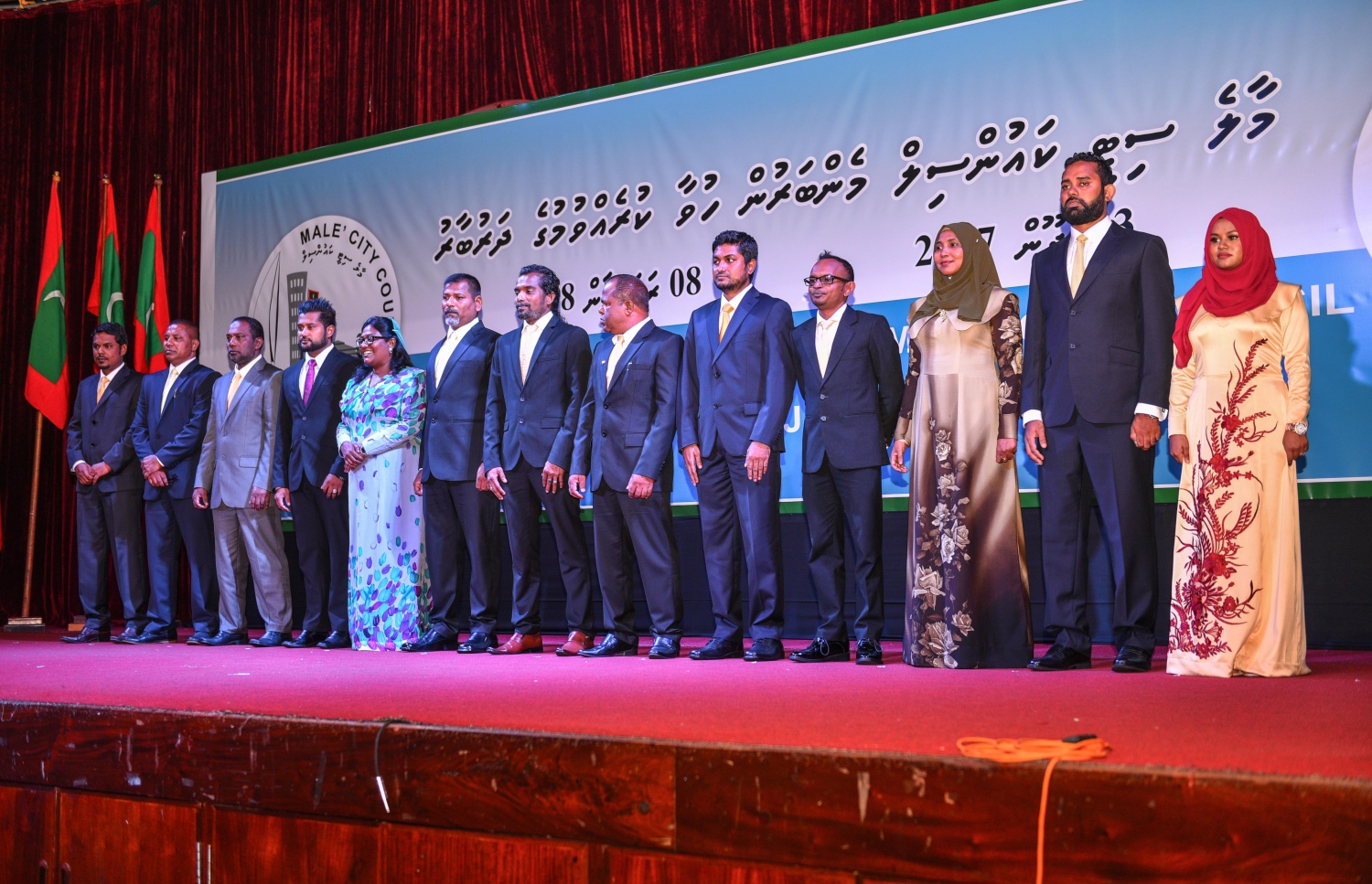 މާލެ: ޖޫން 3، 2017- މާލޭ ސިޓީ ކައުންސިލްގެ އާ މެމްބަރުން ހުވާކުރެއްވުމުގެ ރަސްމިއްޔާތުގައި.---މިހާރު ފޮޓޯ: ހުސެއިން ވަހީދު