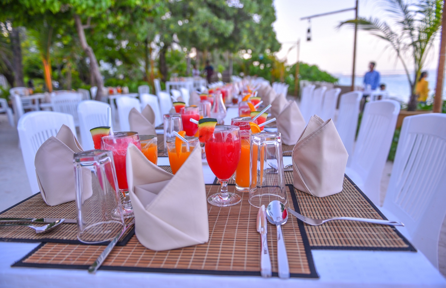 އޯޝަން ގްރޭންޑުގެ ރޯދަ ވީއްލުން ބީޗްގައި ތައްޔާރުކޮށްފައި. -- ފޮޓޯ: ހުސެން ވަހީދު/މިހާރު