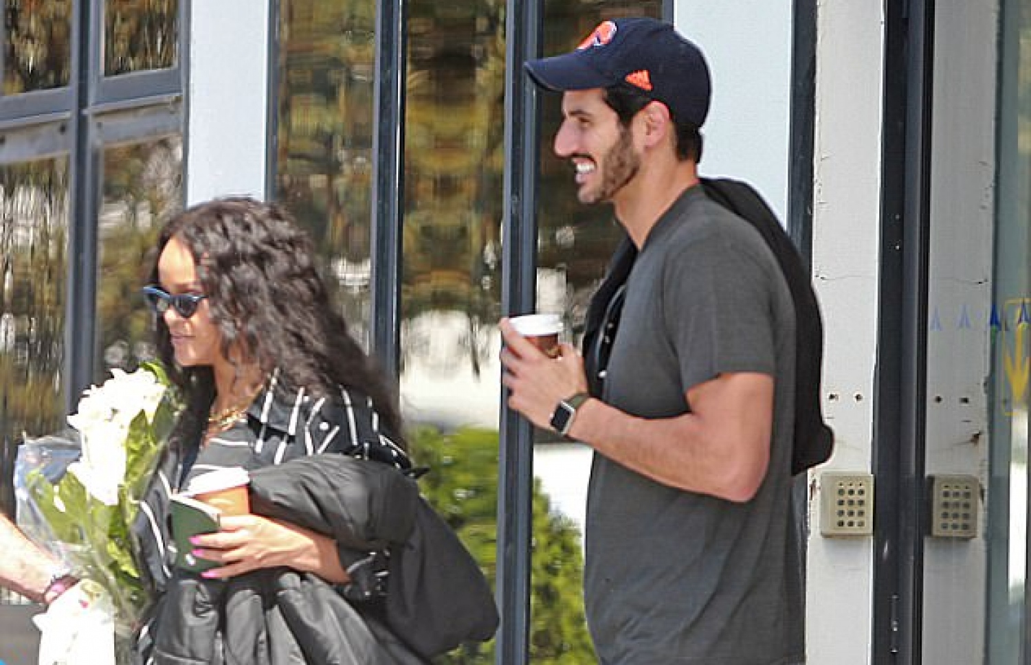 ރިހާނާ އާއި ޖަމީލް އެކުގައި: ދެ މީހުން އުޅެނީ ރައްޓެހިވެގެން.