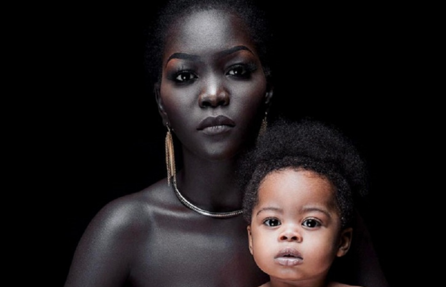 ނިޔަކިމް ކުޑަ ކުއްޖަކާއެކު