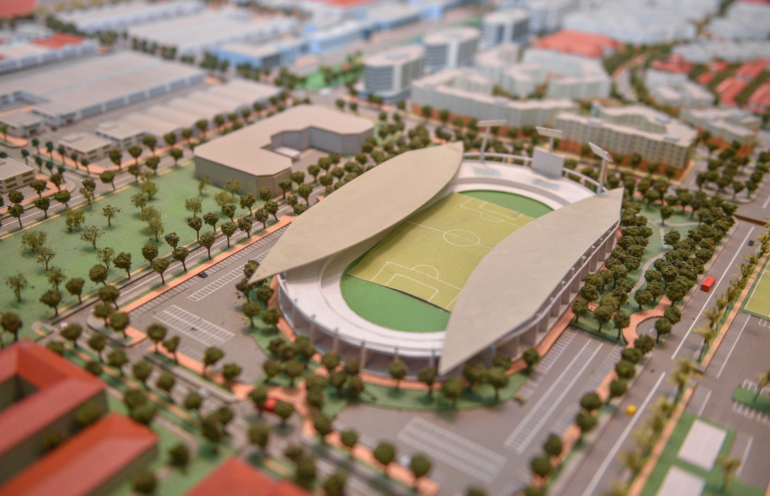 މާލެ: ޖުލައި 6، 2017- ގެދޮރުވެރިކަމަށް ބޭނުންވާ ފައިސާ ހޯދޭނެ ގޮތްތަކާ ބެހޭ ގޮތުން އެމްއެމްއޭ އާއި އެޗްޑީސީ ގުޅިގެން ދަރުބާރުގޭގައި ފެށި މި އަހަރުގެ މޯލްޑިވްސް ފައިނޭންޝަލް އެކްސްޕޯގެ ތެރެއިން.---މިހާރު ފޮޓޯ: ހުސެއިން ވަހީދު