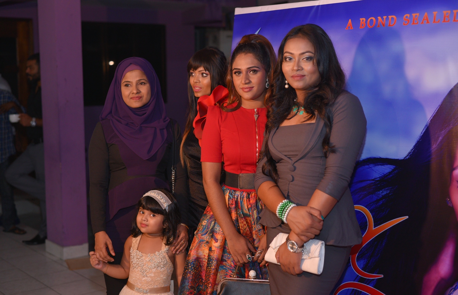 "ބޮސް" ގެ ލޯންޗިން ހަފުލާގައި އަޒޫ، ރިޝްމީ، ނަހުލާ އަދި އައްޒައާ އެކު.