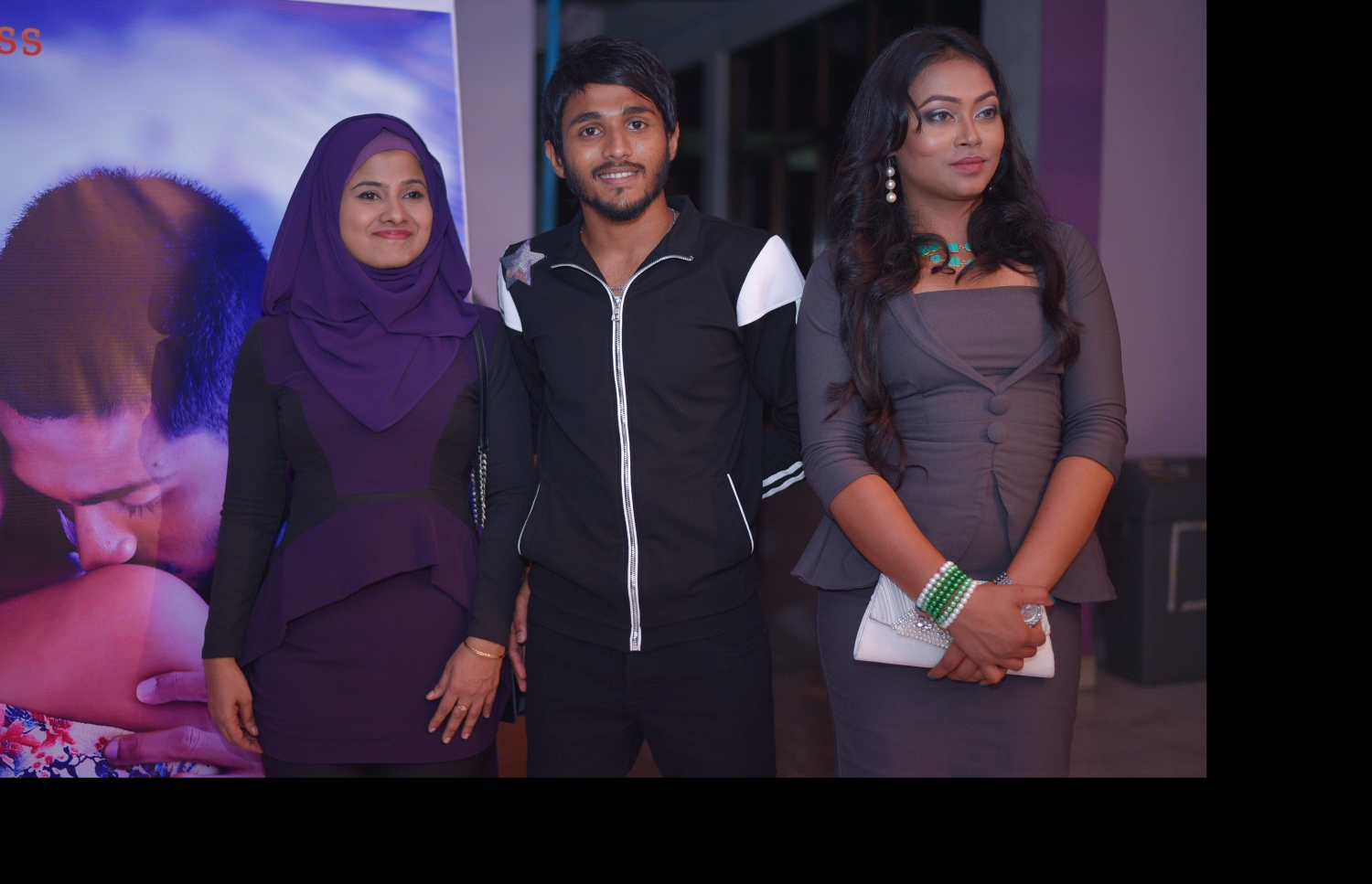 ނަހުލާ އާއި ރިޝްމީ ޔުނާންއާ އެކު.