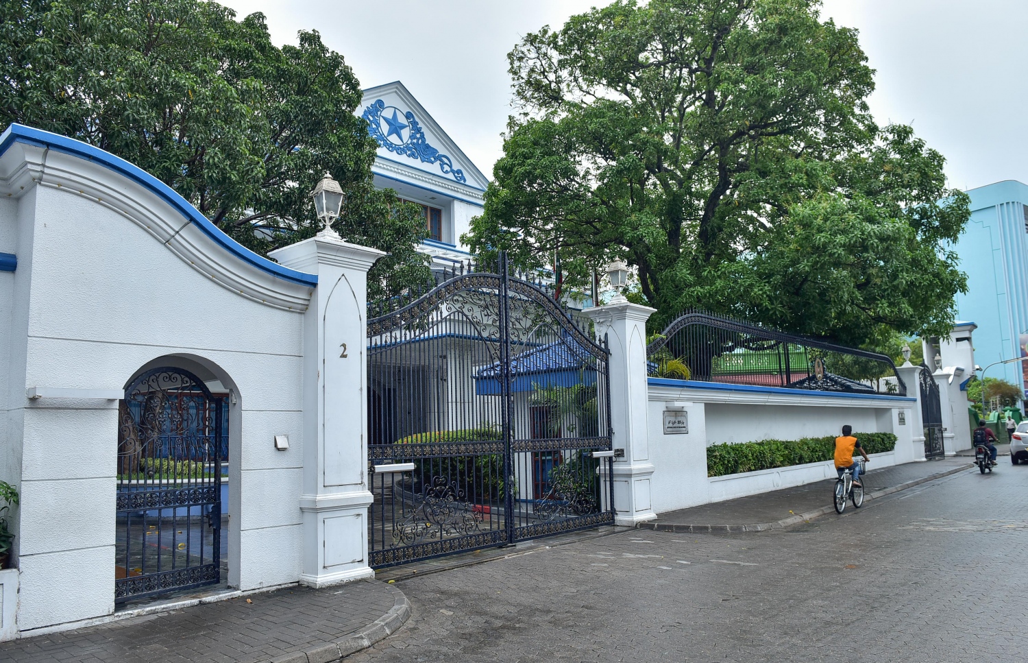 މަޖިލީހުގެ ގަޮނޑިއެއް ހުސްވި ކަމާ މެދު ސުވާލު އުފެދިއްޖެ ނަމަ ގޮތެއް ކަނޑައެޅުމުގެ ބާރު ހަމައެކަނި ލިބިގެންވާ ސުޕްރީމް ކޯޓު.