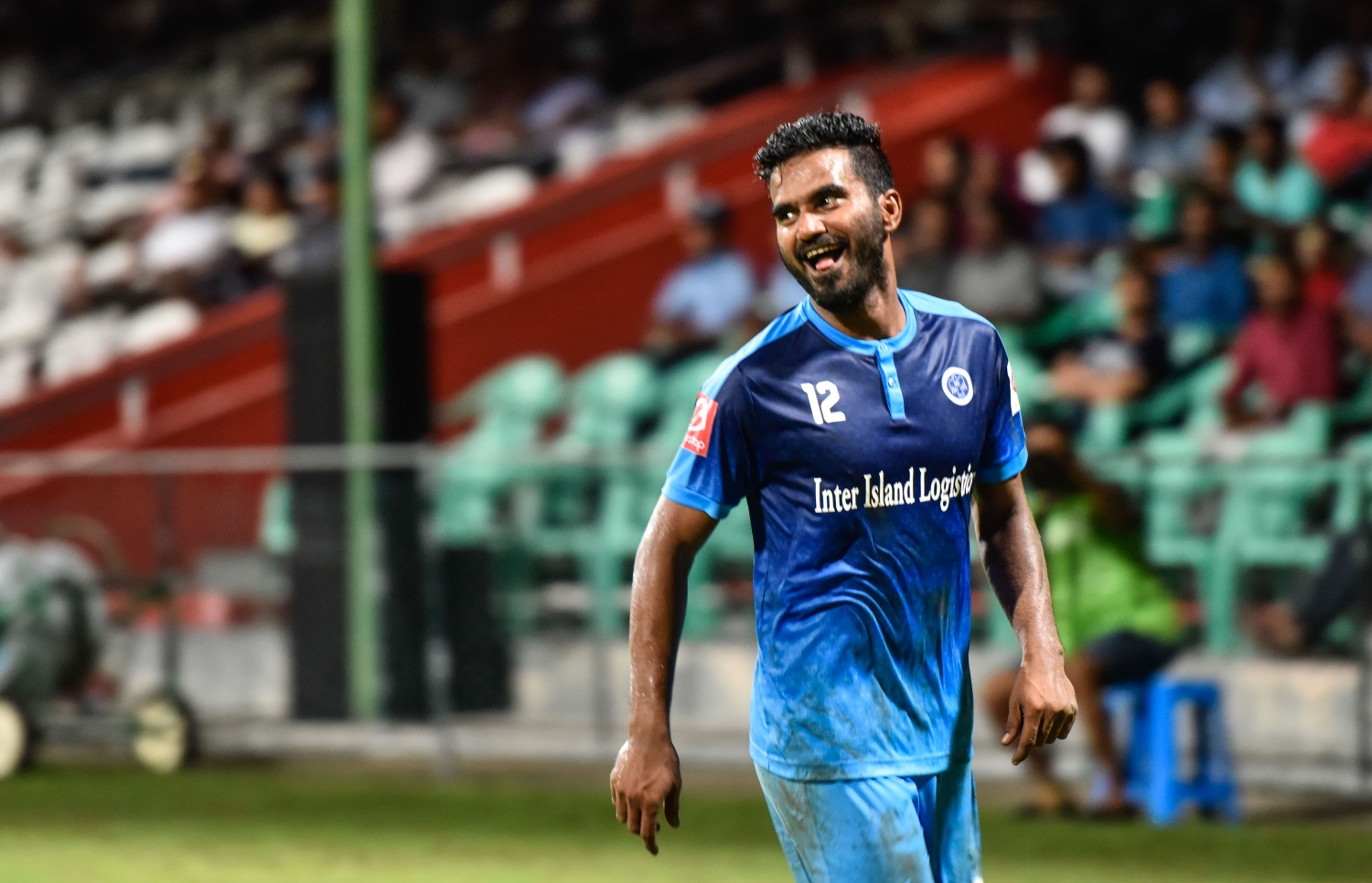 ދަގަނޑޭ: ޓީސީ ކޮޅަށް ލަނޑު ޖެހި. --ފޮޓޯ: ހުސެއިން ވަހީދު/ މިހާރު