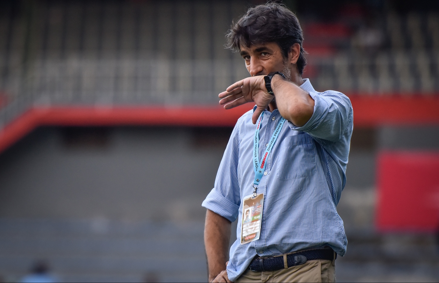 ނިއުގެ ކޯޗު އޮސްކާ: ޓީސީ ބަލިކުރަން ބޭނުންވާ ކަމަށް ވަނީ ބުނެފައި.-- ފޮޓޯ: ނިޝާން އަލީ/ މިހާރު