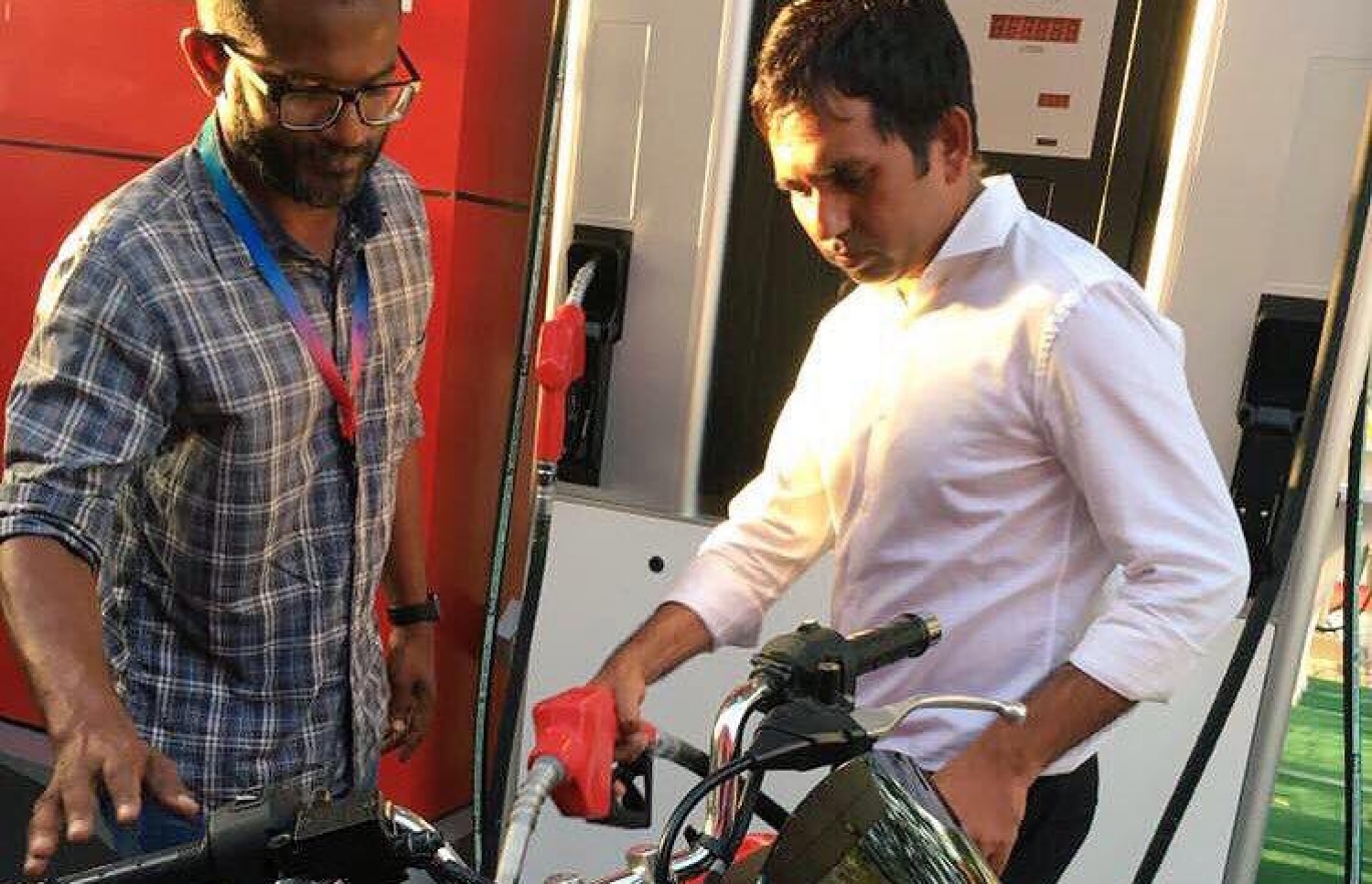 އެފްއެސްއެމް ޕެޓްރޯލް ޝެޑް ހުޅުއްވައި ދެއްވުމުގެ ގޮތުން ސައީދު ސައިކަލަކަށް ޕެޓްރޯލް އަޅުއްވަނީ