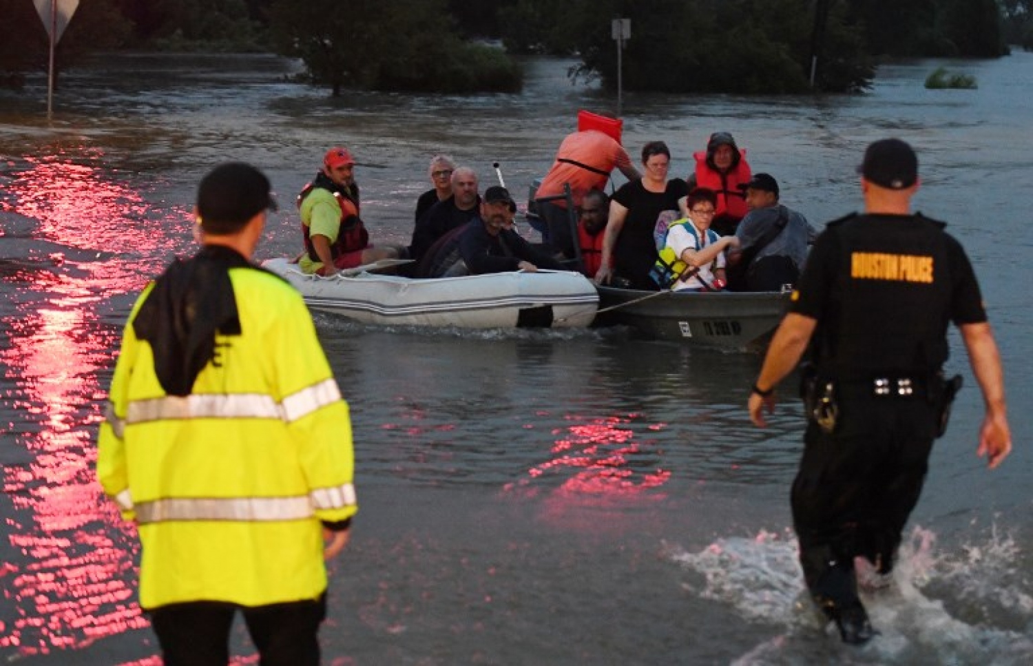 ޓެކްސަސްގައި ފެންބޮޑުވުން