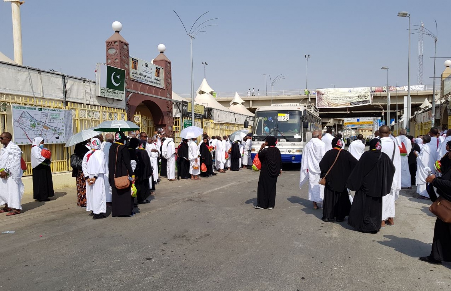 މީގެ ކުރީ އަހަރެއްގައި ހައްޖަށް ދިޔަ ބަޔަކު މައްކާގައި---މިހާރު ފޮޓޯ: އަހުމަދު އަބްދުﷲ ސައީދު