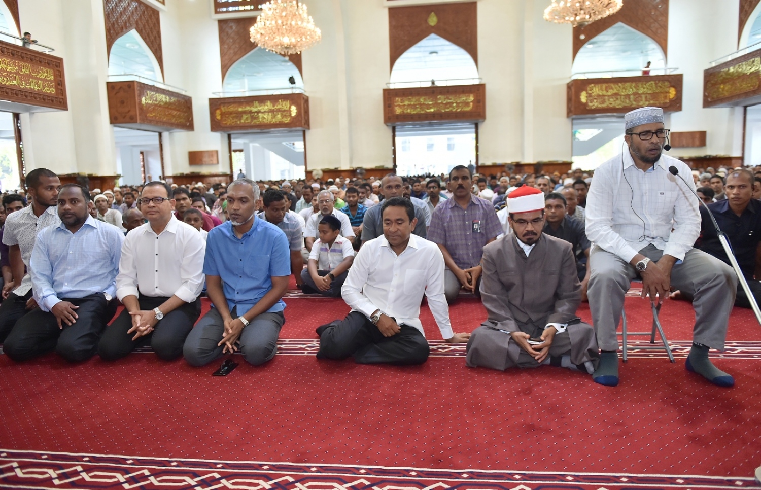 ސެޕްޓެމްބަރު 1، 2017- އިސްލާމީ މަރުކަޒުގައި އޮތް މި އަހަރުގެ އަޟްހާ އީދު ނަމާދުގައި ރައީސް އަބްދުﷲ ޔާމީން ބައިވެރިވެވަޑައިގަތުން.---ރައީސް އޮފީސް ފޮޓޯ