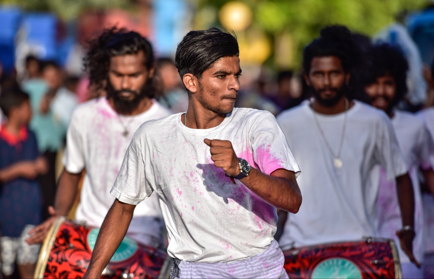 ހުޅުމާލެ: ސެޕްޓެމްބަރ 1، 2017- މި އަހަރުގެ އަޟްހާ އީދު ނުވަތަ ބޮޑު އީދު ދުވަސް ފާހަގަކުރުމަށް ބޭއްވި ސަގާފީ ކުޅިވަރުގެ ޕެރޭޑުގެ ތެރެއިން.---މިހާރު ފޮޓޯ: ހުސެއިން ވަހީދު