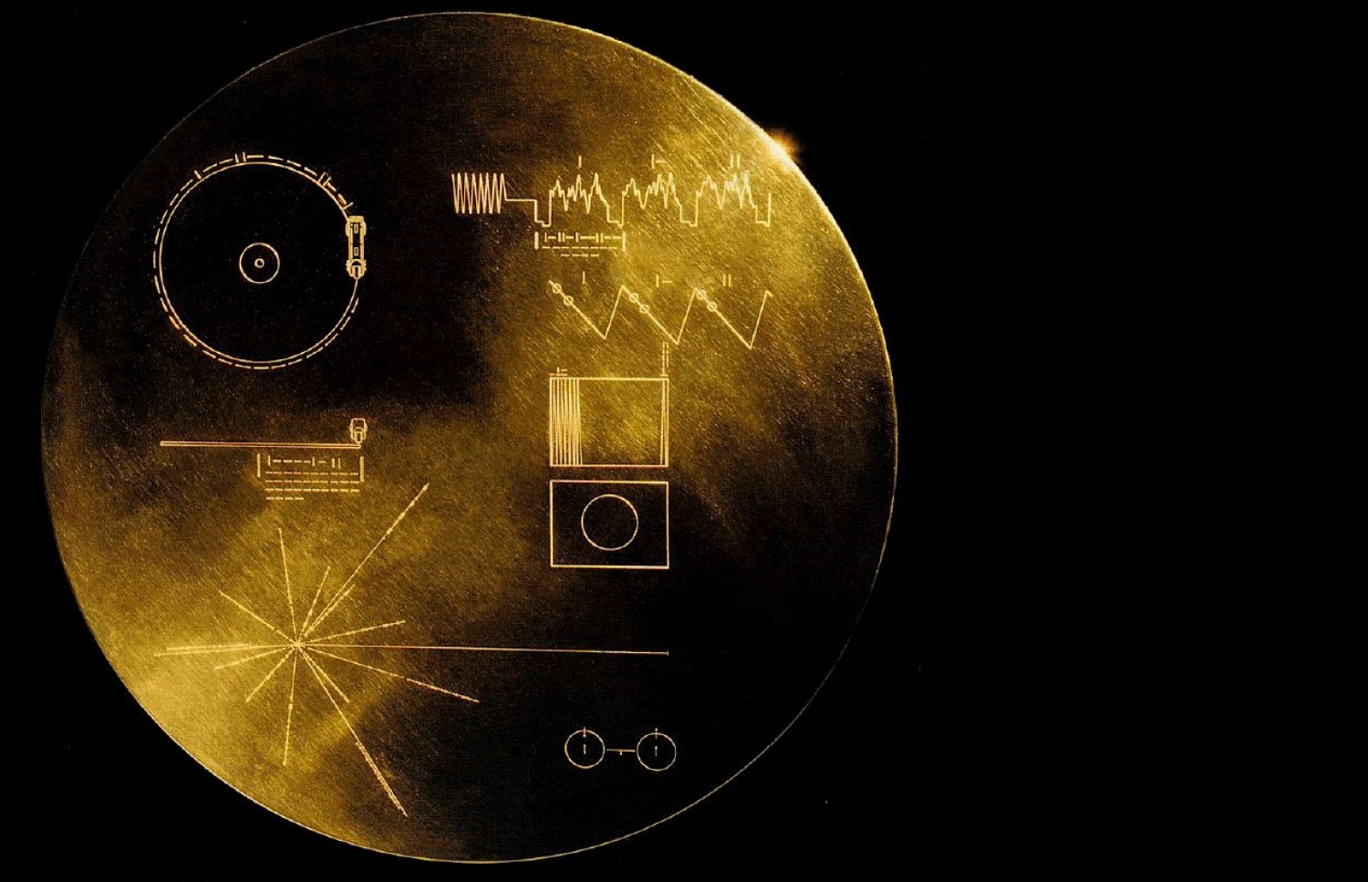 ވޮޔަޖާ ދެ އުޅަނދުގައި ސައިންސްވެރިން ހިމެނި އިންސާނާގެ އަޑާއި މިޔުޒިކާއި ދުނިޔޭގެ ފޮޓޯތައް ހިމެނޭ "ގޯލްޑަން ރެކޯޑް"