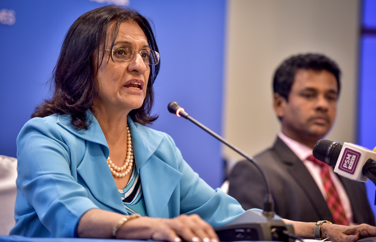 ޕެރެޑައިސް ރިސޯޓުގައި މިއަދު ފެށި ޑަބްލިއުއެޗްއޯގެ ސައުތު އީސްޓް އޭޝިޔާ ގައުމުތަކުގެ ރީޖަނަލް މީޓިންނާ ގުޅޭގޮތުން އެ ޖަމިއްޔާއިން މި ސަރަހައްދަށް ކަނޑައަޅާފައިވާ ޑިރެކްޓާ ޑރ. ޕޫނަމް ވާހަކަދައްކަވަނީ .-- ފޮޓޯ: ނިޝާން އަލީ/ މިހާރު