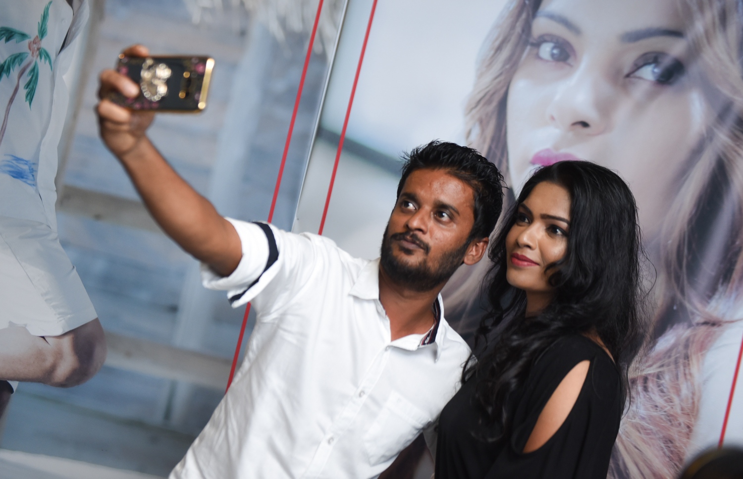 މާލެ، ސެޕްޓެމްބަރު 6، 2017 - އަބްދުލްފައްތާހު ޑައިރެކްޓް ކޮށްފައިވާ ދިވެހި ފިލްމު "ހައްދު"ގެ ޕްރިމިއާ-- ފޮޓޯ: ހުސެއިން ވަހީދު/ މިހާރު