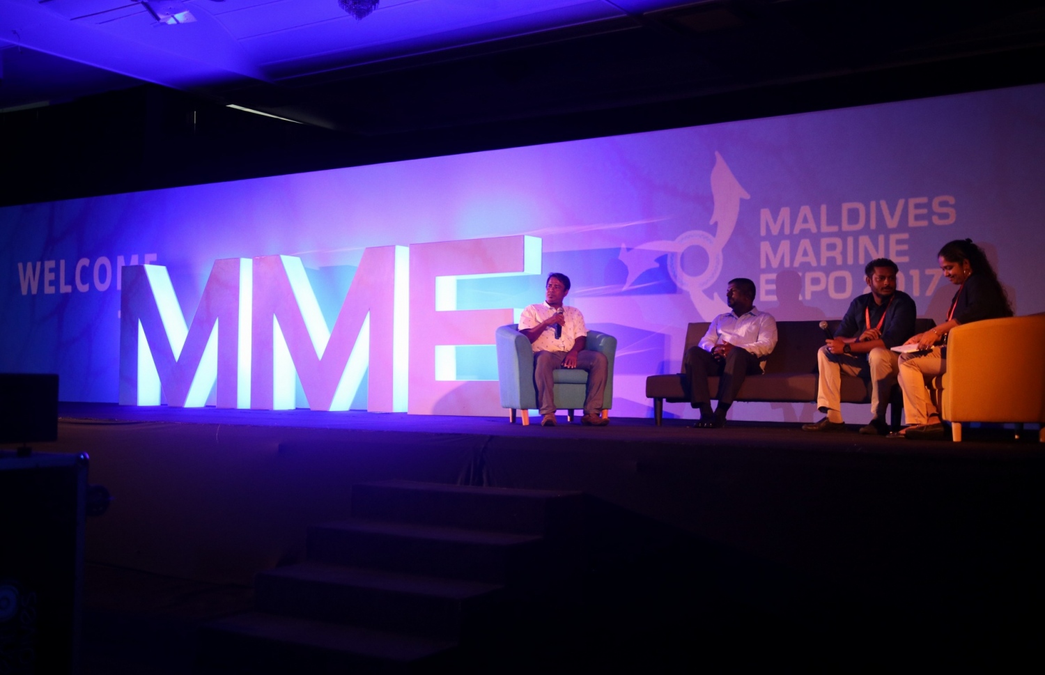 މެރިން އެކްސްޕޯ ހުޅުވުމުގެ ރަސްމިއްޔާތުގެ ތެރެއިން.-- ފޮޓޯ: ބްލަކް