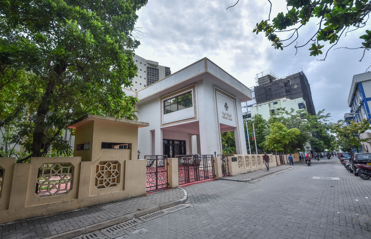 މަޖިލިސް --- ފޮޓޯ/މިހާރު