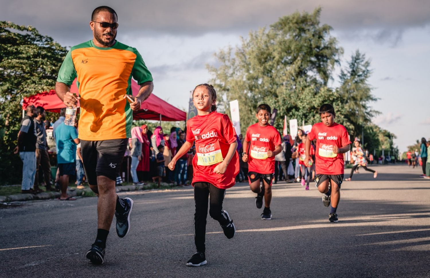 ހިތަދޫ، އައްޑޫ ސިޓީ (ސެޕްޓެމްބަރު 17) – ކޮކާކޯލާ ޓީއެފްޖީ "ރަން އިން އައްޑޫ" އިވެންޓުގެ ތެރެއިން. –ފޮޓޯ: އިބްރާހިމް އުޝާފަތު