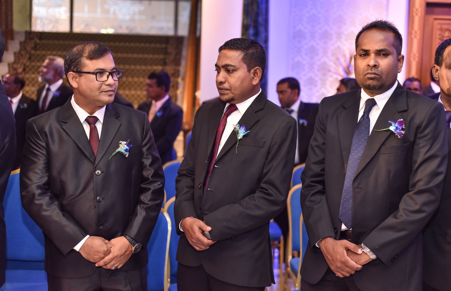 މާލެ: ސެޕްޓެމްބަރު 18، 2017- ސުޕްރީމް ކޯޓުގެ އަހަރީ ދުވަސް ފާހަގަކުރުމަށް އެ ކޯޓުގައި ބޭއްވި ހަފުލާގައި ހައި ކޯޓުގެ ފަނޑިޔާރު ސަމީރު (ކ) އާއި އެ ކޯޓުގެ ފަނޑިޔާރު ޝުޖާއު އުސްމާން އަދި ކްރިމިނަލް ކޯޓުގެ ފަނޑިޔާރު އިބްރާހިމް އަލީ ބައިވެރިވެވަޑައިގަންނަވަނީ.---ފޮޓޯ: ނިޝާން އަލީ/މިހާރު