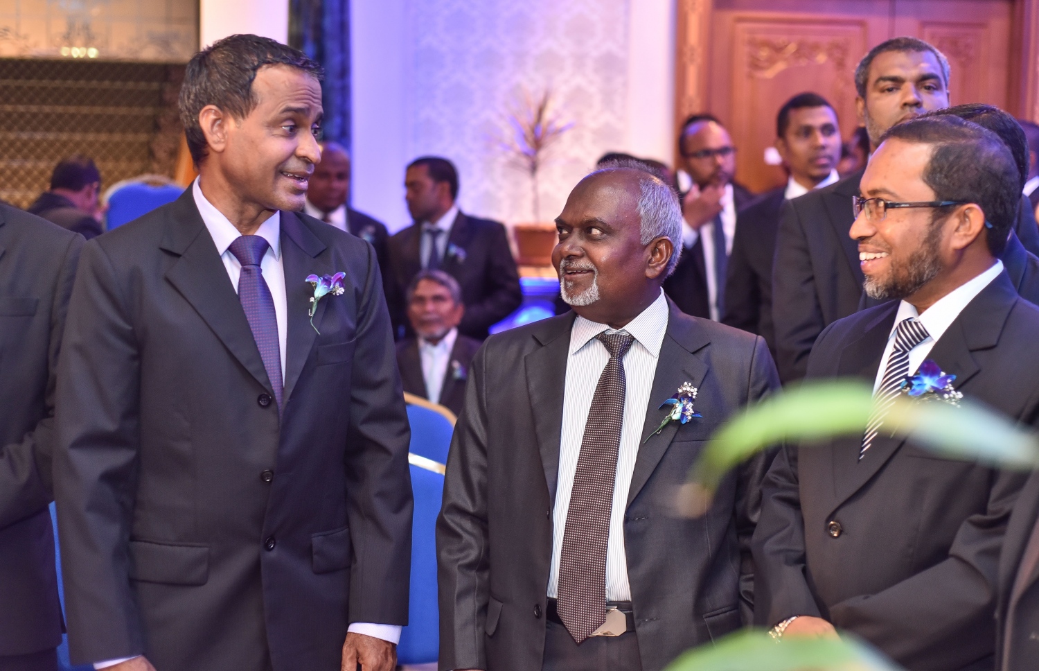 މާލެ: ސެޕްޓެމްބަރު 18، 2017- ސުޕްރީމް ކޯޓުގެ އަހަރީ ދުވަސް ފާހަގަކުރުމަށް އެ ކޯޓުގައި ބޭއްވި ބައްދަލުވުމުގައި ގާނޫނީ ދާއިރާގެ ބައެއް ބޭފުޅުން ބައިވެރިވެވަޑައިގަންނަވަނީ.---މިހާރު ފޮޓޯ: ނިޝާން އަލީ