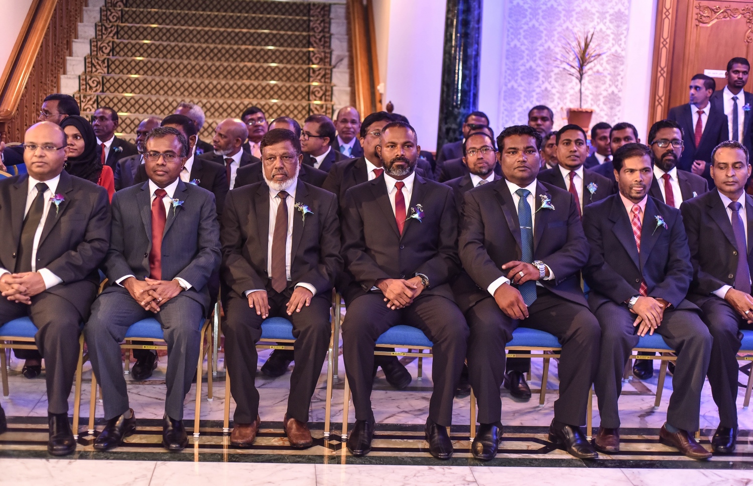 މާލެ: ސެޕްޓެމްބަރު 18، 2017- ސުޕްރީމް ކޯޓުގެ އަހަރީ ދުވަސް ފާހަގަކުރުމަށް އެ ކޯޓުގައި ބޭއްވި ބައްދަލުވުމުގައި އުއްތަމަ ފަނޑިޔާރު އަބްދުﷲ ސައީދާއި ގާނޫނީ ދާއިރާގެ ބައެއް އެހެން ބޭފުޅުން ބައިވެރިވެވަޑައިގަންނަވަނީ.---މިހާރު ފޮޓޯ: ނިޝާން އަލީ