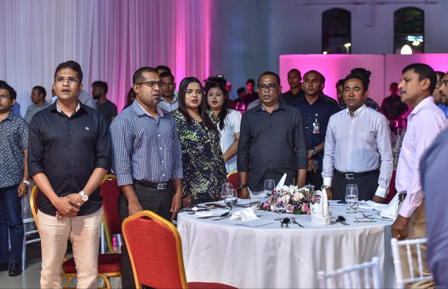 ސެޕްޓެމްބަރު 18، 2017- ޕީޕީއެމުން އިސް ނަގައިގެން ޒުވާނުންނަށް ޚާއްސަކޮށްގެން ބާއްވާ ކުޅިވަރު މުބާރާތް، "ވައި18 ފިއެސްޓާ" އިފްތިތާހު ކުރުމަށް ބޭއްވި ހަފުލާ.---ފޮޓޯ: ހުސެއިން ވަހީދު/މިހާރު