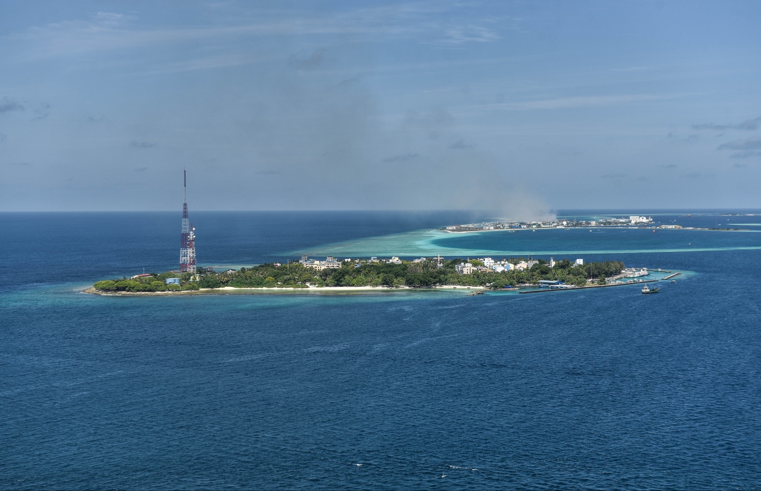 މި ފޮޓޯ އިން ފެންނަނީ ވިލިމާލެ އާއި ތިލަފުށީގެ މަންޒަރުތައް.---ފޮޓޯ: ހުސެއިން ވަހީދު/މިހާރު