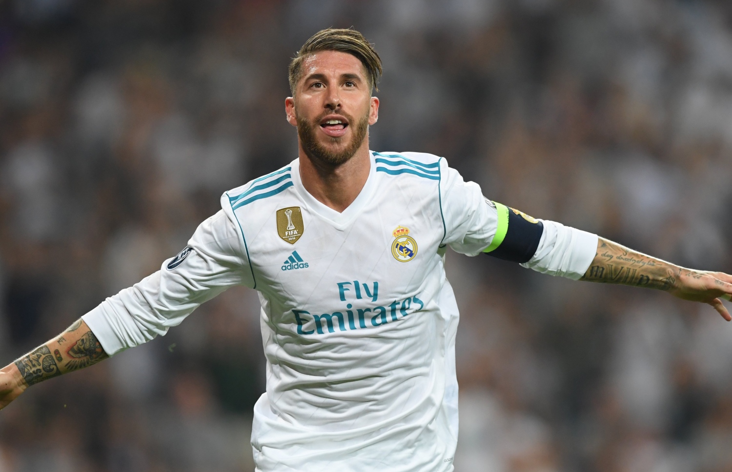 ރެއާލަށް ގޯލެއް ކާމިޔާބު ކޮށްދިނުމަށް ފަހު ރާމޯސް އުފާފާޅުކުރަނީ. -- ފޮޓޯ: އޭއެފްޕީ