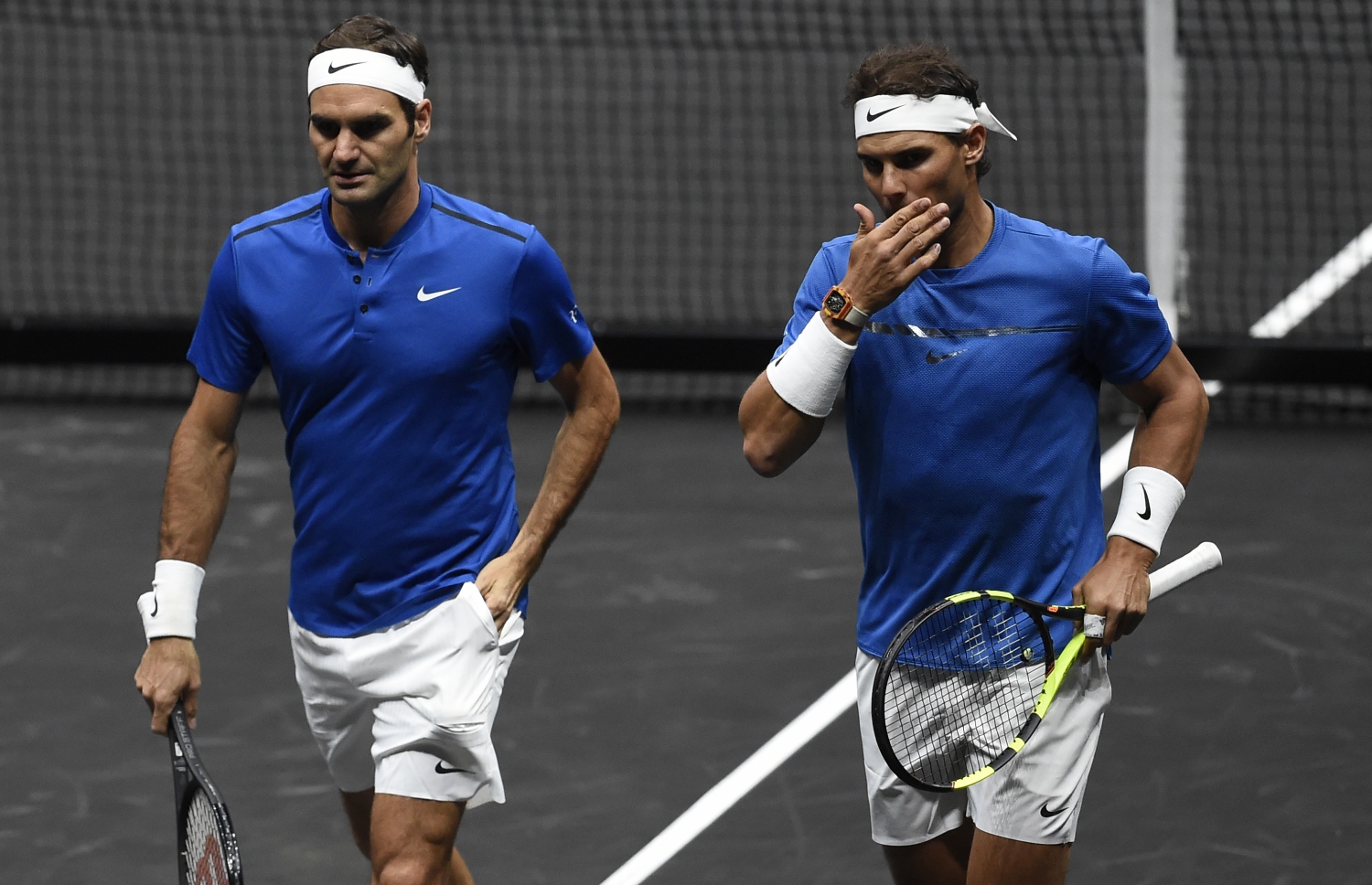 ލޭވާ ކަޕްގެ މެޗެއްގެ ތެރެއިން ފެޑެރާ (ވ) އާއި ނަޑާލް.-- ފޮޓޯ: އޭއެފްޕީ