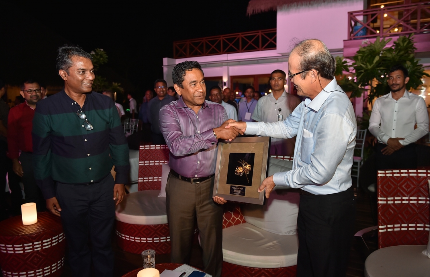 މާކިއޯ ކޫއްޑޫ ހޮޓެލް ހުޅުވުން