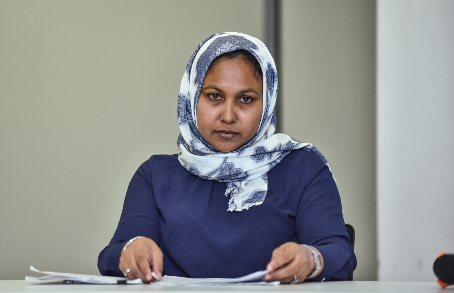 "ދުސްތޫރީ ފަސާނާ" ގެ ފުރަތަމަ ޕެނެލް ޑިސްކަޝަންގައި ވަކީލު ހަނީފާ މިރޭ ބައިވެރިވެވަޑައިގަންނަވަނީ.---ފޮޓޯ: ހުސެއިން ވަހީދު/މިހާރު