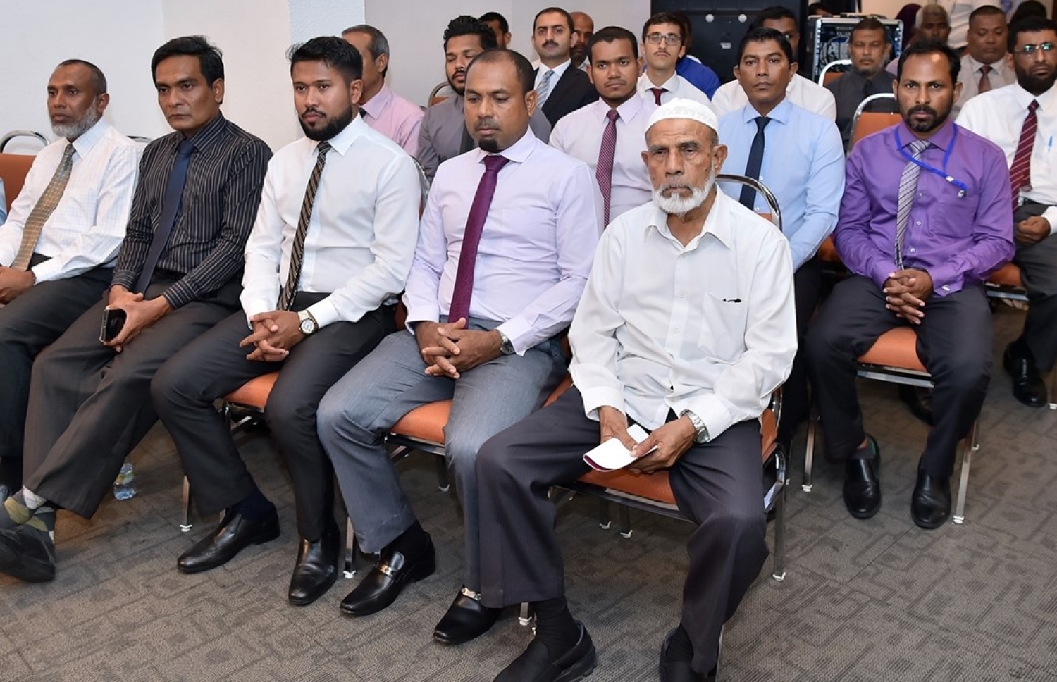 މާލެ: އޮކްޓޯބަރު 5، 2017: ޤުރުއާން ކިޔެވުމުގެ 32 ވަނަ ޤައުމީ މުބާރާތުގެ އިނާމުދިނުމުގެ ރަސްމިއްޔާތުގެ ތެރެއިން.-- ފޮޓޯ: ރައީސް އޮފީސް