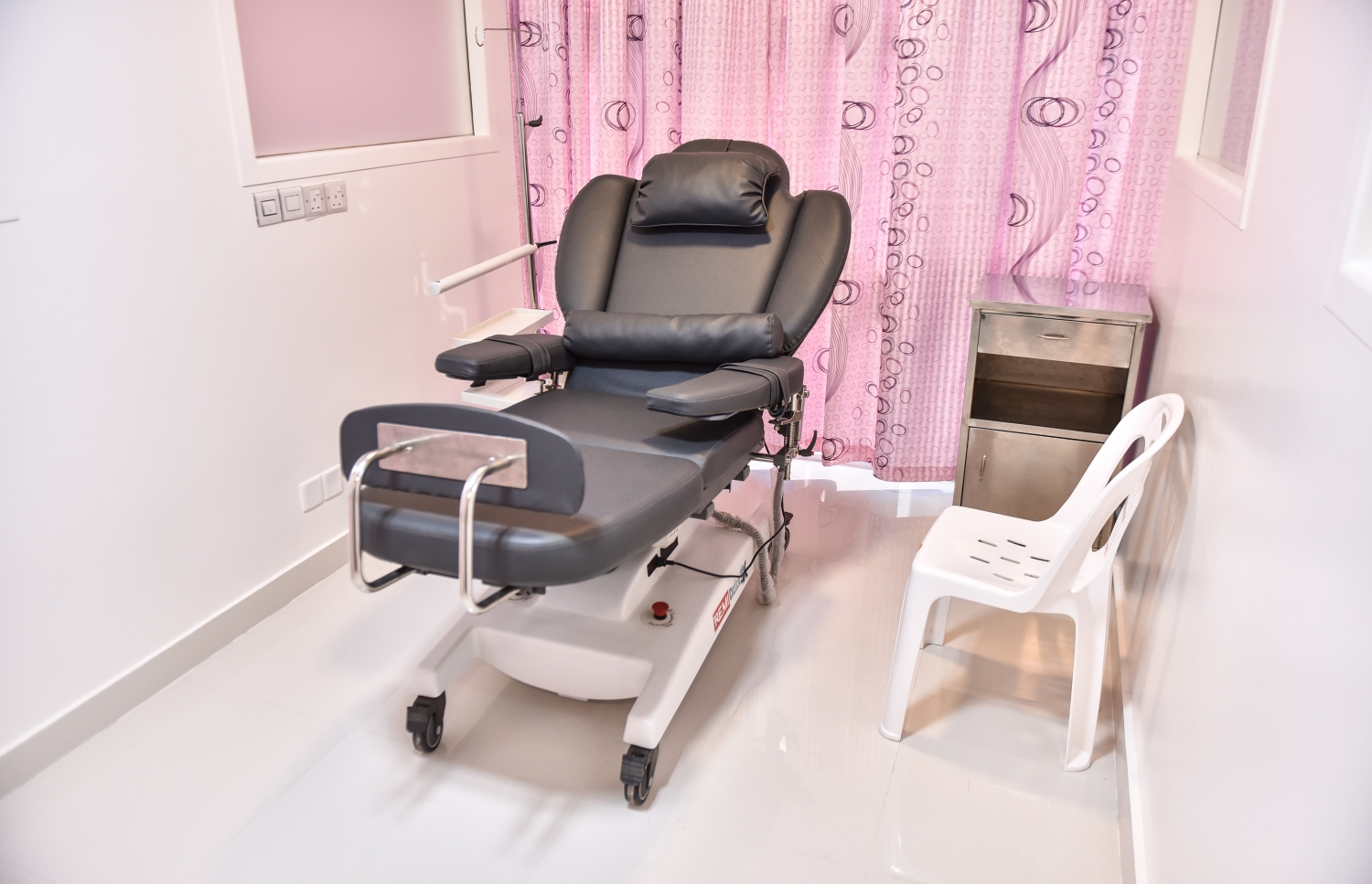 ހުޅުމާލޭގައި ގާއިމުކުރި އޮންކޮލަޖީ ސެންޓަރު. - ފޮޓޯ: ހުސެއިން ވަހީދު/ މިހާރު